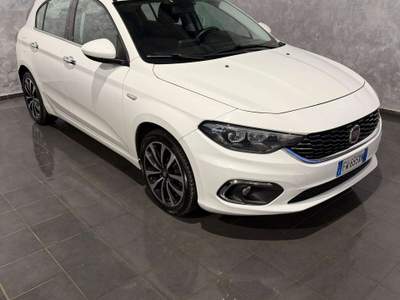 Fiat Tipo Tipo 1.3 Mjt S&S 5 porte Lounge Bianco usata Cornaredo