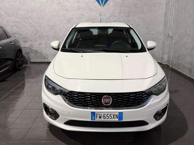 Fiat Tipo Tipo 1.3 Mjt S&S 5 porte Lounge Bianco usata Cornaredo