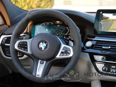 BMW Serie 6 M6 i GT 333CV MHEV xDrive Steptronic M SPORT - 2021 Bianco usata Castiraga Vidardo