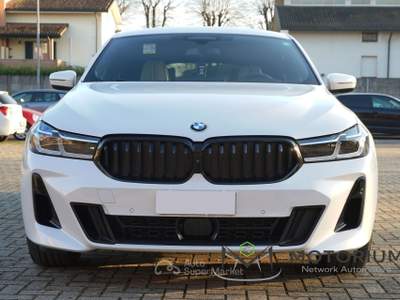 BMW Serie 6 M6 i GT 333CV MHEV xDrive Steptronic M SPORT - 2021 Bianco usata Castiraga Vidardo