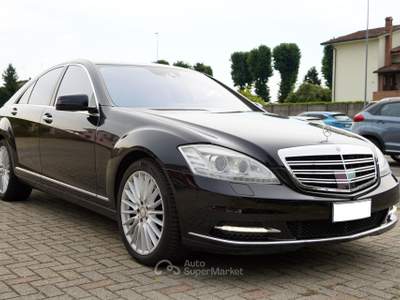 Mercedes-Benz 220 S Avantgarde 5.5 V8 388CV 7G-Tronic - 2010 Nero usata Castiraga Vidardo