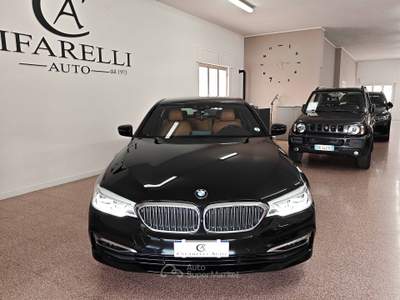 BMW Serie 5 530i km certificati Nero usata Montescaglioso