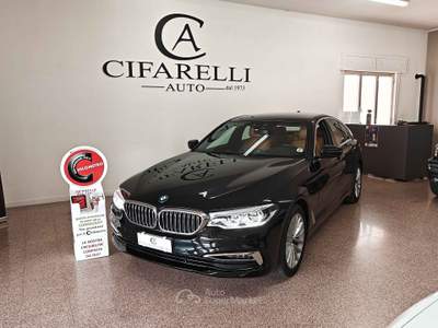 BMW Serie 5 530i km certificati Nero usata Montescaglioso