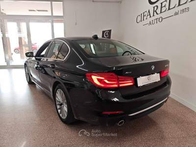 BMW Serie 5 530i km certificati Nero usata Montescaglioso