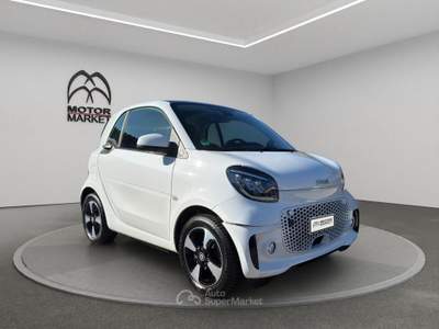 Smart ForTwo 22kW EQ Passion Bianco usata Roma