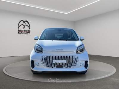 Smart ForTwo 22kW EQ Passion Bianco usata Roma