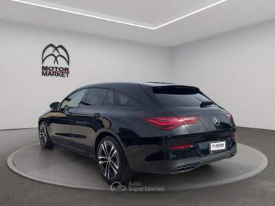 Mercedes-Benz CLA 180 D Progressive Advanced 8G-DCT Nero usata Roma