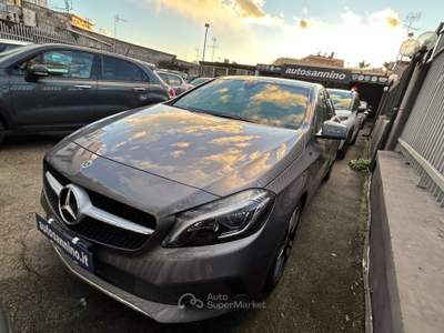 Mercedes-Benz Classe A A 180 d Automatic Premium Grigio usata Cercola
