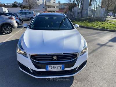 Peugeot 508 SW 2.0 hdi Business 163cv auto my15 Bianco usata Treviglio
