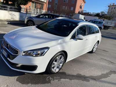Peugeot 508 SW 2.0 hdi Business 163cv auto my15 Bianco usata Treviglio