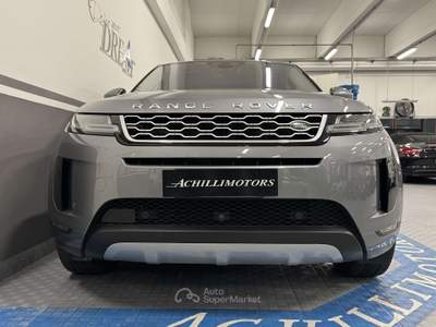 Land Rover Range Rover Evoque Evoque 1.5 I3 PHEV 300 CV AWD Auto SE Plug-in **Gancio Traino** usata Milano