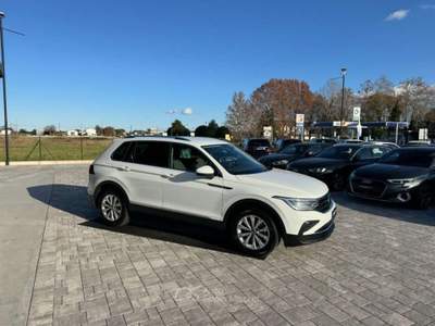 Volkswagen Tiguan 2.0 TDI SCR ANCHE PER NEOPATENTATI Bianco usata Russi