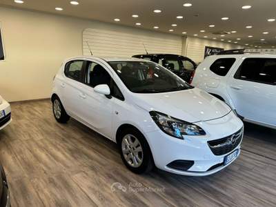 Opel Corsa 1.2 Bianco usata Pieve a Nievole