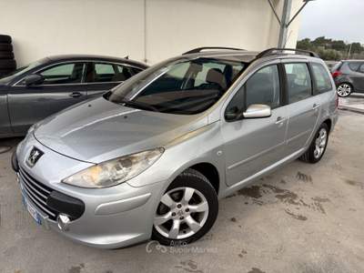 Peugeot 307 FAP 110CV Station Australian Argento usata ALTAMURA