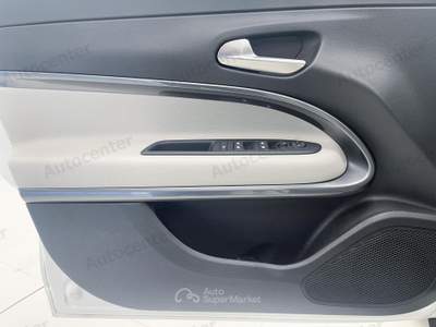 Fiat 600 1.2 hybrid La Prima 110cv auto Bianco usata Bassano del Grappa