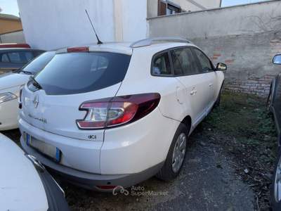 Renault Mégane AUTO NON RICONDIZIONATA - 1.5 dCi 110cv SporTour GT Style Bianco usata Meda