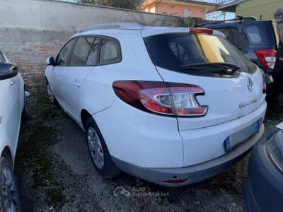 Renault Mégane AUTO NON RICONDIZIONATA - 1.5 dCi 110cv SporTour GT Style Bianco usata Meda