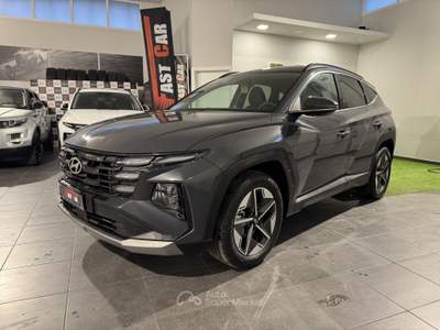 Hyundai Tucson Hyundai TUCSON 1.6 CRDI IBRIDA, DCT allestimento Business Grigio usata Cesena
