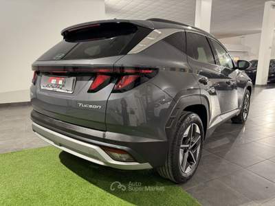 Hyundai Tucson Hyundai TUCSON 1.6 CRDI IBRIDA, DCT allestimento Business Grigio usata Cesena