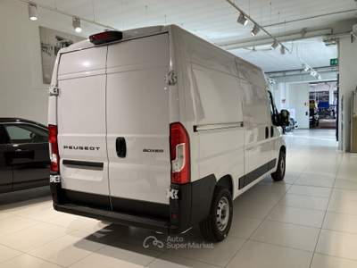 Peugeot Boxer 2.2 BLUEHDI 140 S&S 335 L2H2 Bianco usata Fornovo di Taro