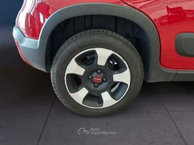 Fiat Panda Panda III 2021 Cross Panda 1.0 firefly hybrid City Cross s&s 70cv 5p.ti Rosso usata Torino