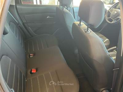 Dacia Duster Duster 1.5 Blue dCi 115cv 4x4 S&S EU6 Comfort Marrone usata Pordenone