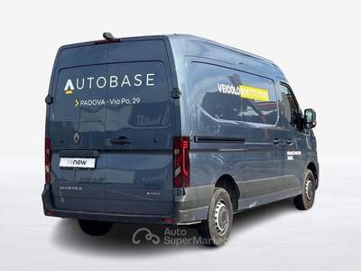 Renault Master Nuovo furgone FG TA L2H2 T35 Blue dCi 130 E6E Grigio usata Albignasego
