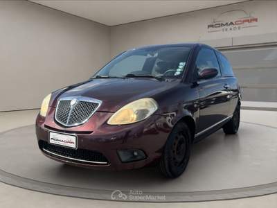 Lancia Ypsilon Lancia ypsilon 1.2 – platino Bronzo usata Roma