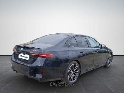 BMW Serie 5 520d 520d berlina Nero usata Firenze