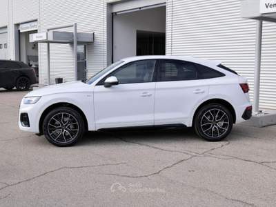 Audi Q5 Sportback 2.0 (40) Tdi Q. 204cv S-tr. S-line Plus Bianco usata Civita Castellana