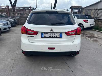 Mitsubishi ASX MITSUBISHI ASX 1.8 DIESEL TETTO PANORAMICO ANNO 2013 Bianco usata Qualiano