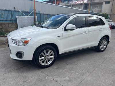 Mitsubishi ASX MITSUBISHI ASX 1.8 DIESEL TETTO PANORAMICO ANNO 2013 Bianco usata Qualiano