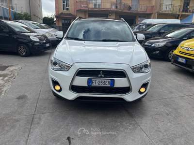 Mitsubishi ASX MITSUBISHI ASX 1.8 DIESEL TETTO PANORAMICO ANNO 2013 Bianco usata Qualiano