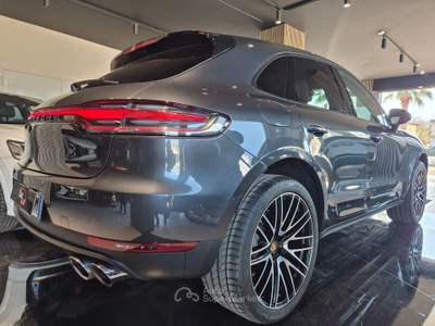 Porsche Macan 2.0 Grigio usata Marano di Napoli