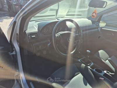 Mercedes-Benz Classe A A 160 A 160 CDI Elegance Argento usata Marano di Napoli