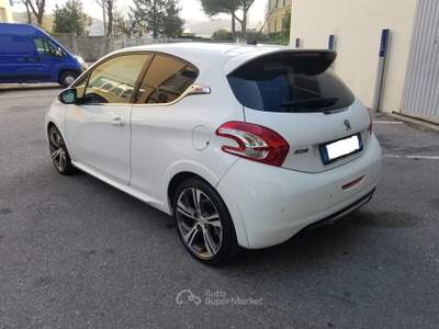 Peugeot 208 GTi 1.6 THP 200cv - UNICO PROPRIETARIO, STORIA TRACCIABILE UFFICIALE! Bianco usata Vado Ligure