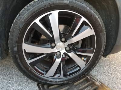 Peugeot 2008 EAT6 S&S Allure Grigio usata Vado Ligure