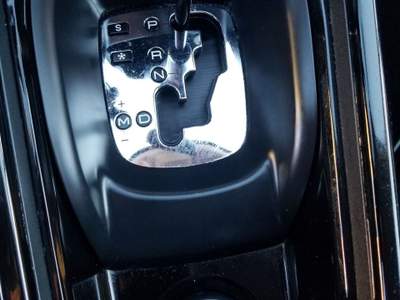 Peugeot 2008 EAT6 S&S Allure Grigio usata Vado Ligure