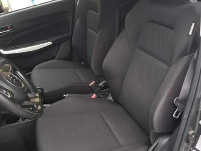 Suzuki Swift Cool Giallo usata Vado Ligure