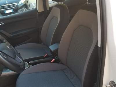 Seat Arona Black Edition Bianco usata Vado Ligure
