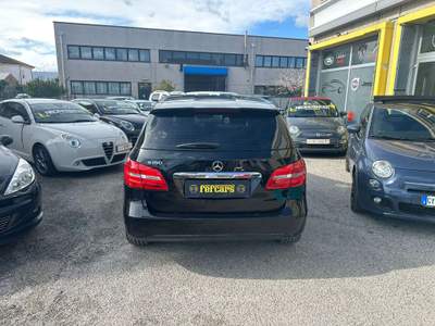 Mercedes-Benz Classe B B 180 cdi Premium Nero usata Fano