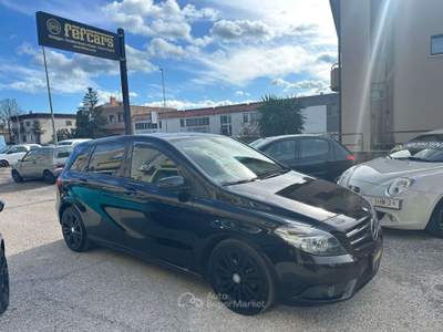 Mercedes-Benz Classe B B 180 cdi Premium Nero usata Fano
