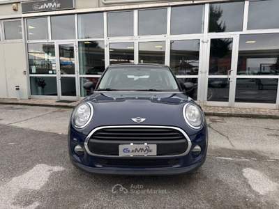 MINI Cooper 1.5 Cooper D Business 5 porte Blu/Azzurro usata Cuneo