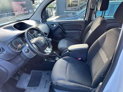 Renault Kangoo 12 MESI DI GARANZIA Bianco usata Castellammare di Stabia