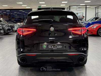 Alfa Romeo Stelvio Stelvio 2.2 t Sprint rwd 160cv auto Nero usata Gaglianico