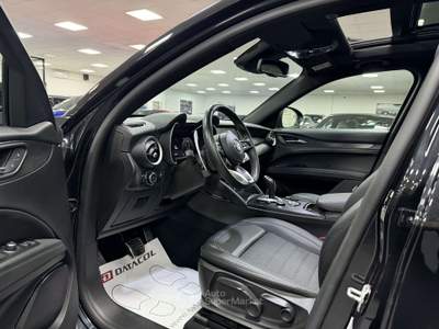 Alfa Romeo Stelvio Stelvio 2.2 t Sprint rwd 160cv auto Nero usata Gaglianico