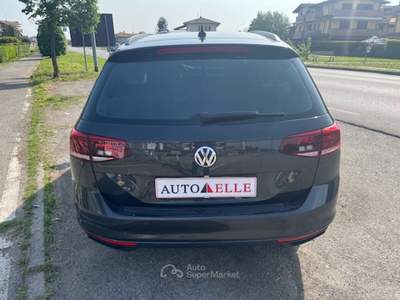 Volkswagen Passat Passat Variat TDI dsg 120cv Grigio usata Truccazzano