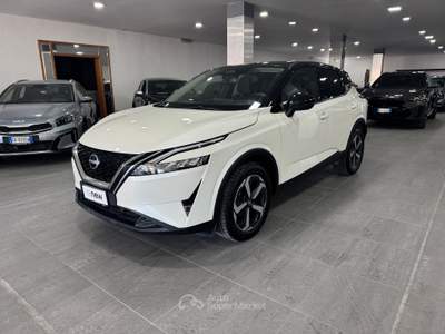 Nissan Qashqai Qashqai 1.3 mhev N-Connecta 2wd 158cv xtronic Bianco usata Pozzuoli