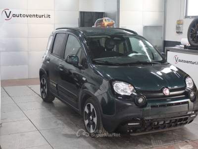 Fiat Panda 1.0 Hybrid Pandina Verde usata Civita Castellana