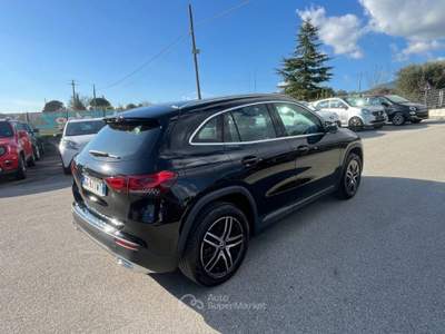 Mercedes-Benz GLA Mercedes-Benz GLA-Klasse GLA 250e Progressive Nero usata Alife